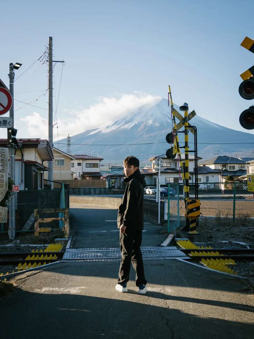 Best Half-Day Photography Tour: Capturing Mount Fuji at Sunrise in Golden Light