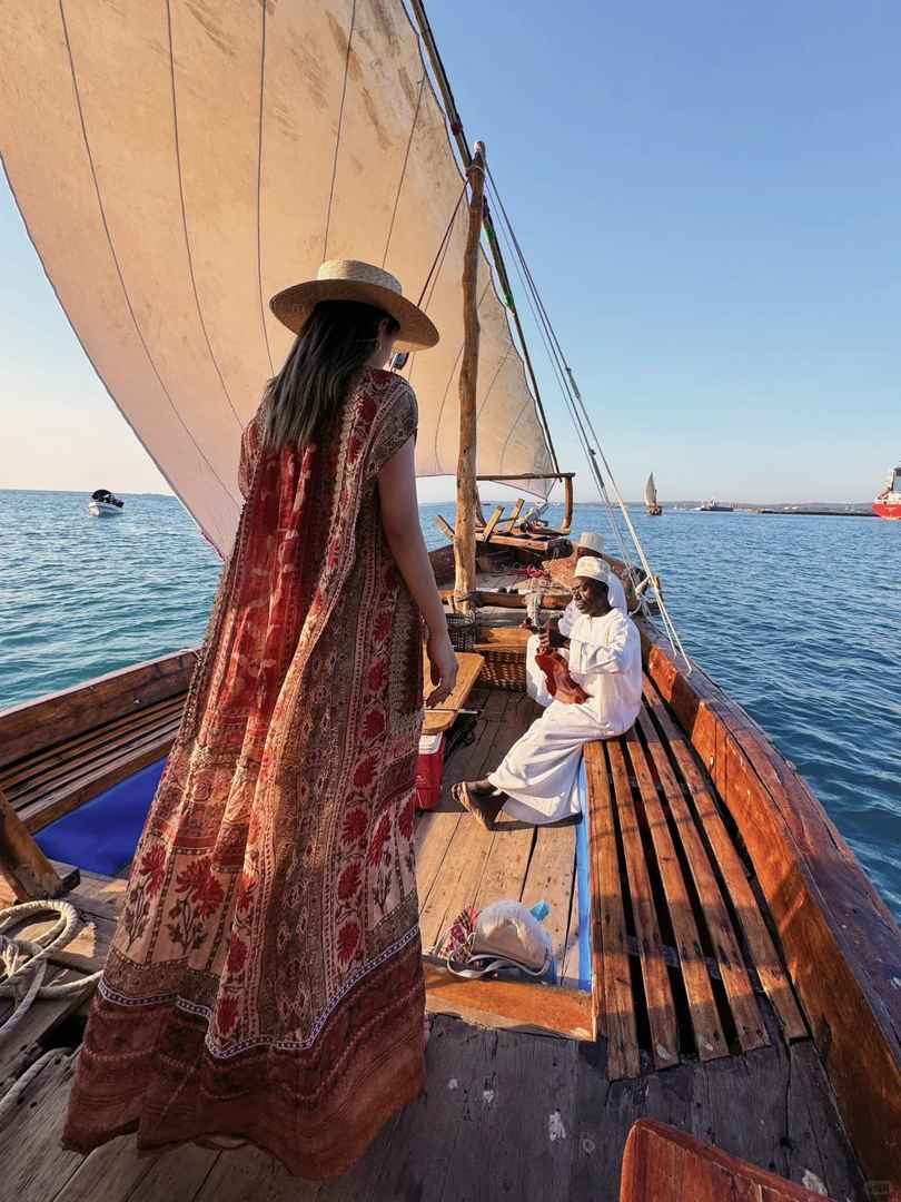 Breathtaking African Sunset at Sea: Unforgettable Travel Highlights & Best Photo Spots