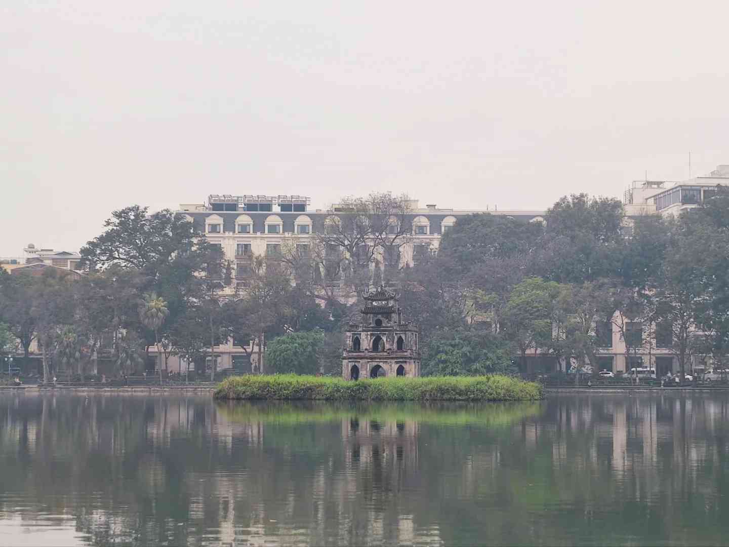 Budget Travel Tips: Nanning to Hanoi No-Nonsense Guide for Backpackers