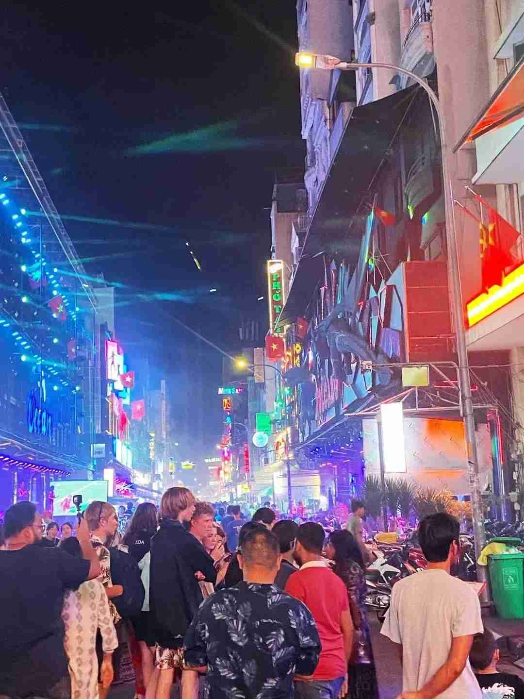 -3日間のベトナム旅行：ホーチミン市を徹底的に探検するための究極ガイド