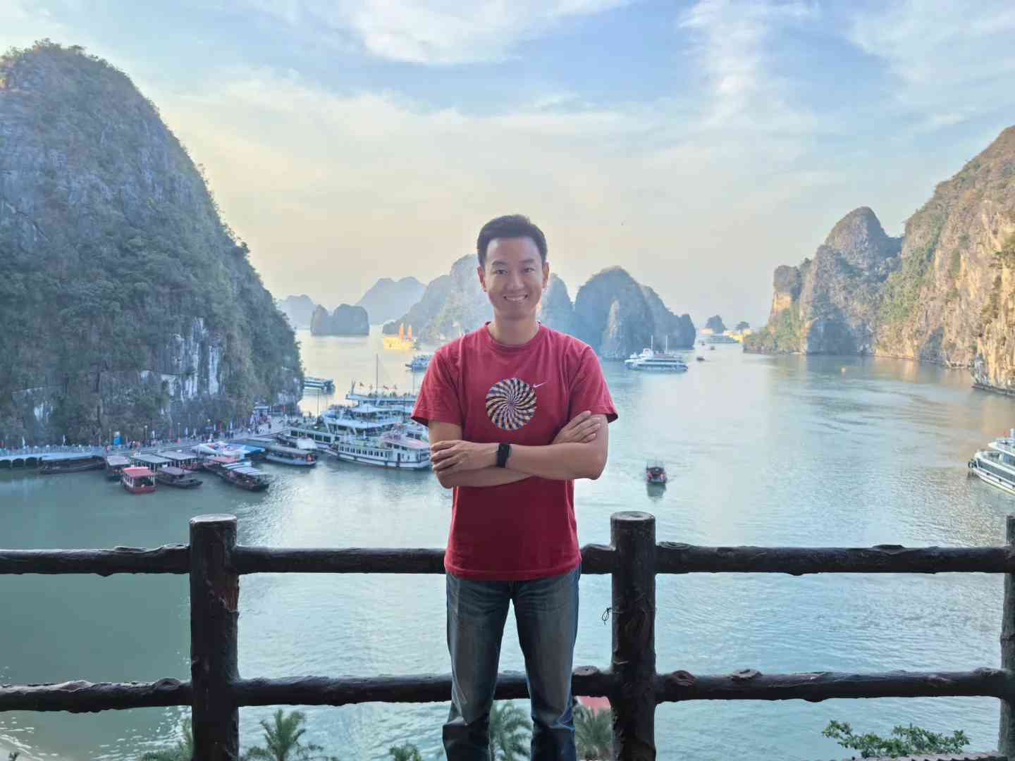 Discover Halong Bay: Vietnam's Stunning Guilin on the Sea Experience