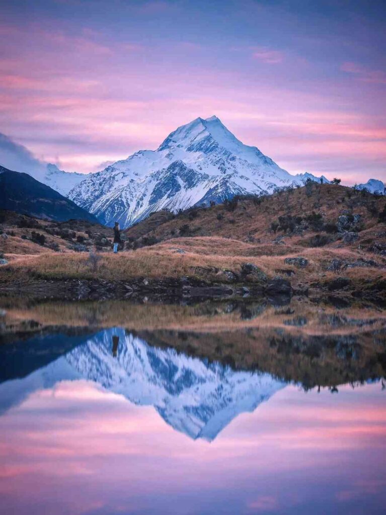 Discover Hiking at Mount Cook: Essential Life Advice for New Zealand Visitors