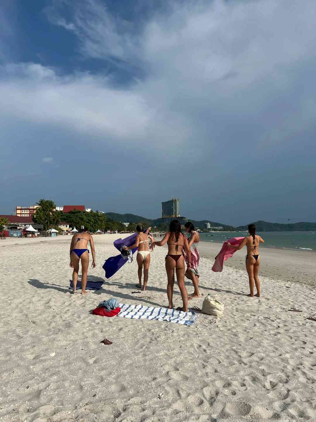 Discover Langkawi's Carefree Lifestyle: A Unique Escape Ignoring Life's Worries