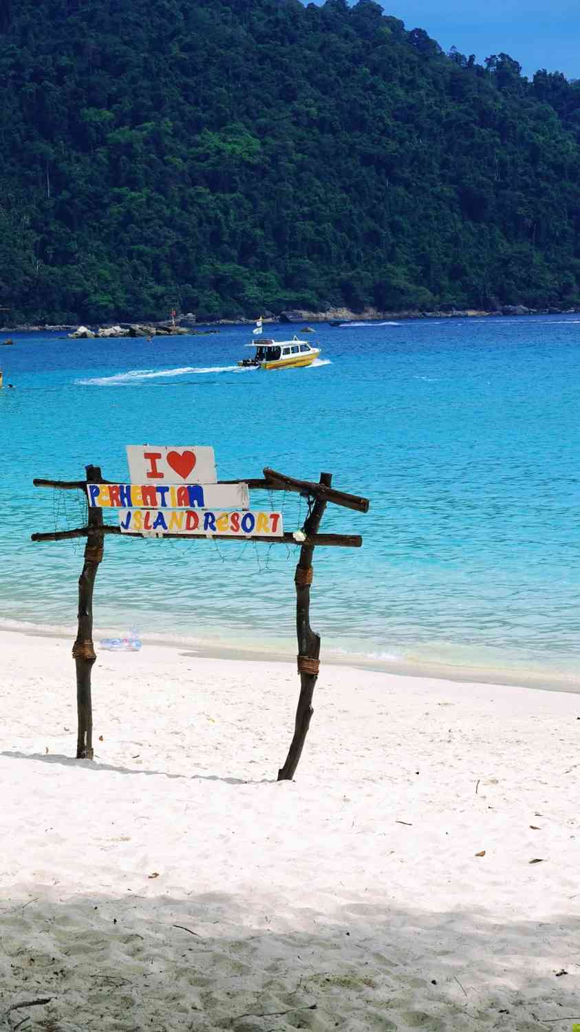 Discover Malaysia's Perhentian Island Paradise: Crystal Clear Seas Await!