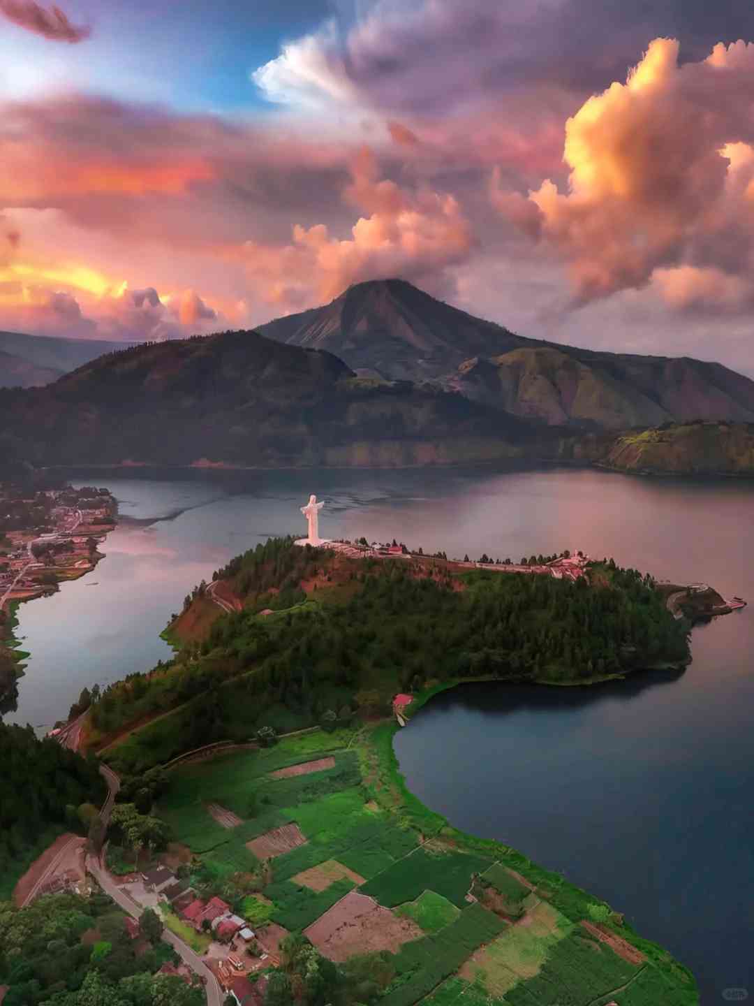 Discover Toba Lake in Medan: Indonesia’s Scenic Alternative to Lugu Lake