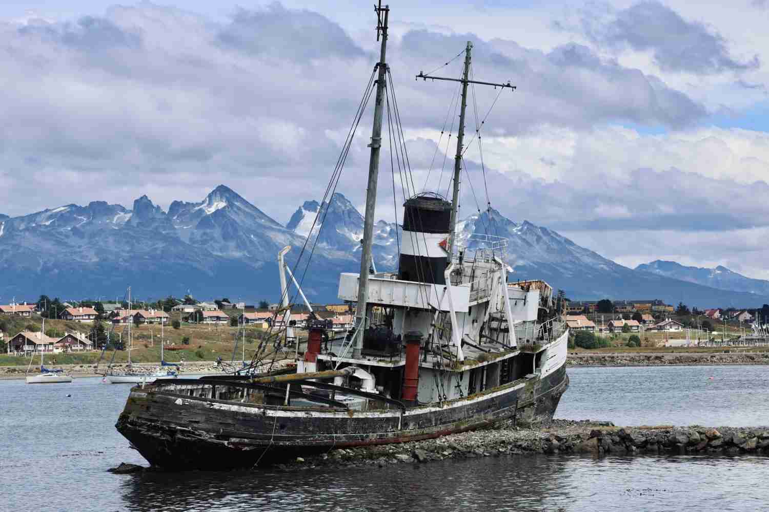 Découvrir Ushuaia : La fin du monde dans mon aventure de voyage mondial