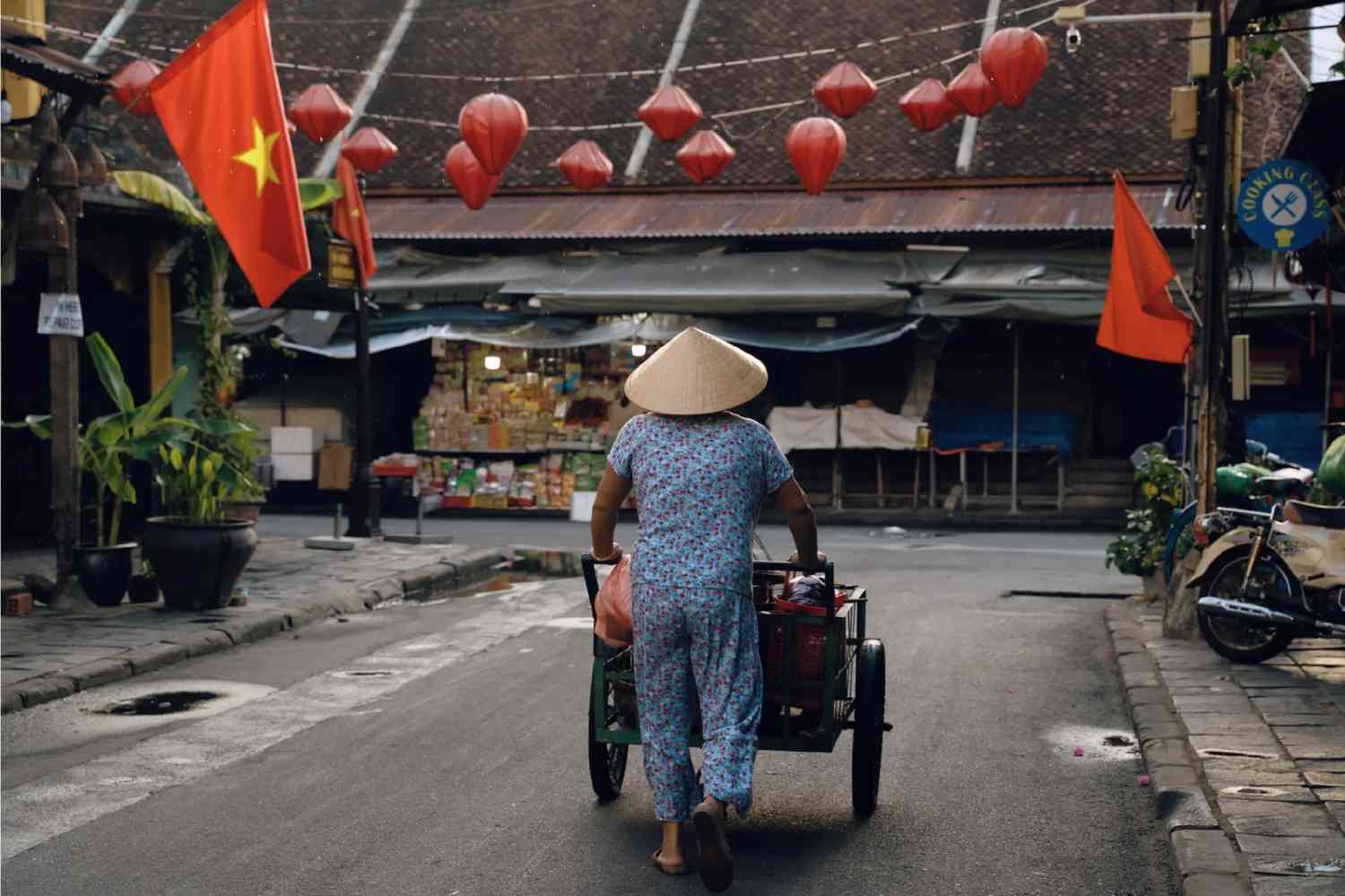 Discovering Hoi An Early Morning Market: A Charming Experience You'll Love