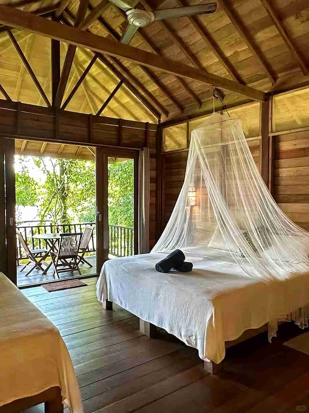 Experience Ultimate Seclusion: Live on a Deserted Island in Malaysia with Airbnb