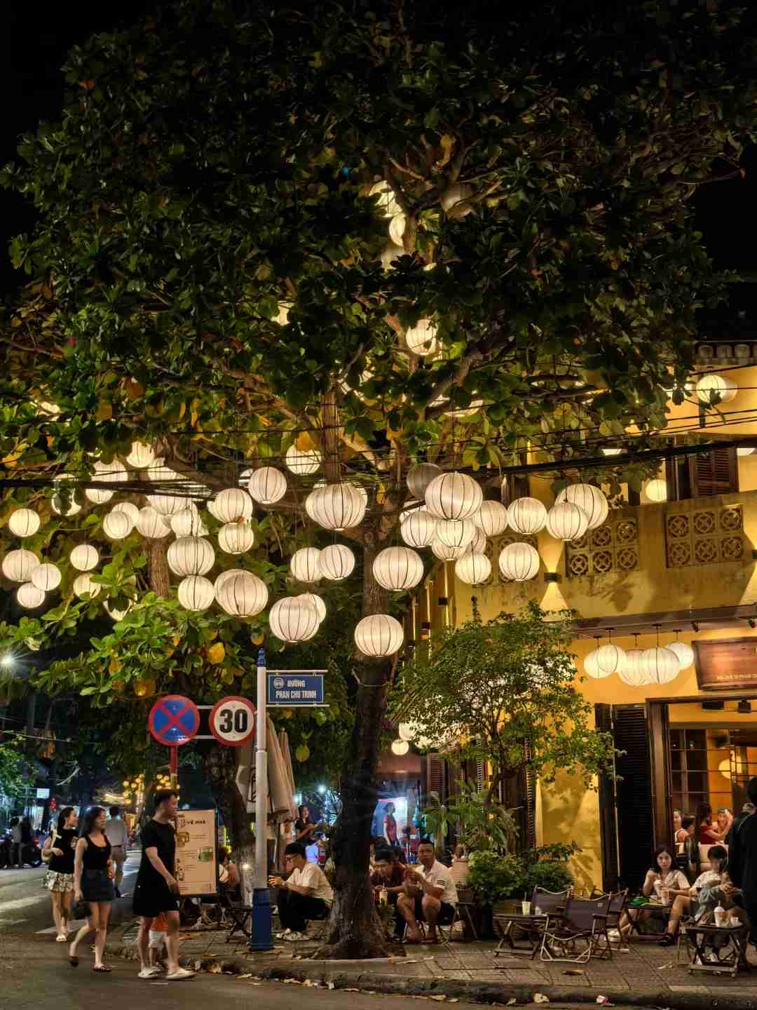 Explore Hoi An Ancient Town: Lantern Making Experience & Cultural Insights