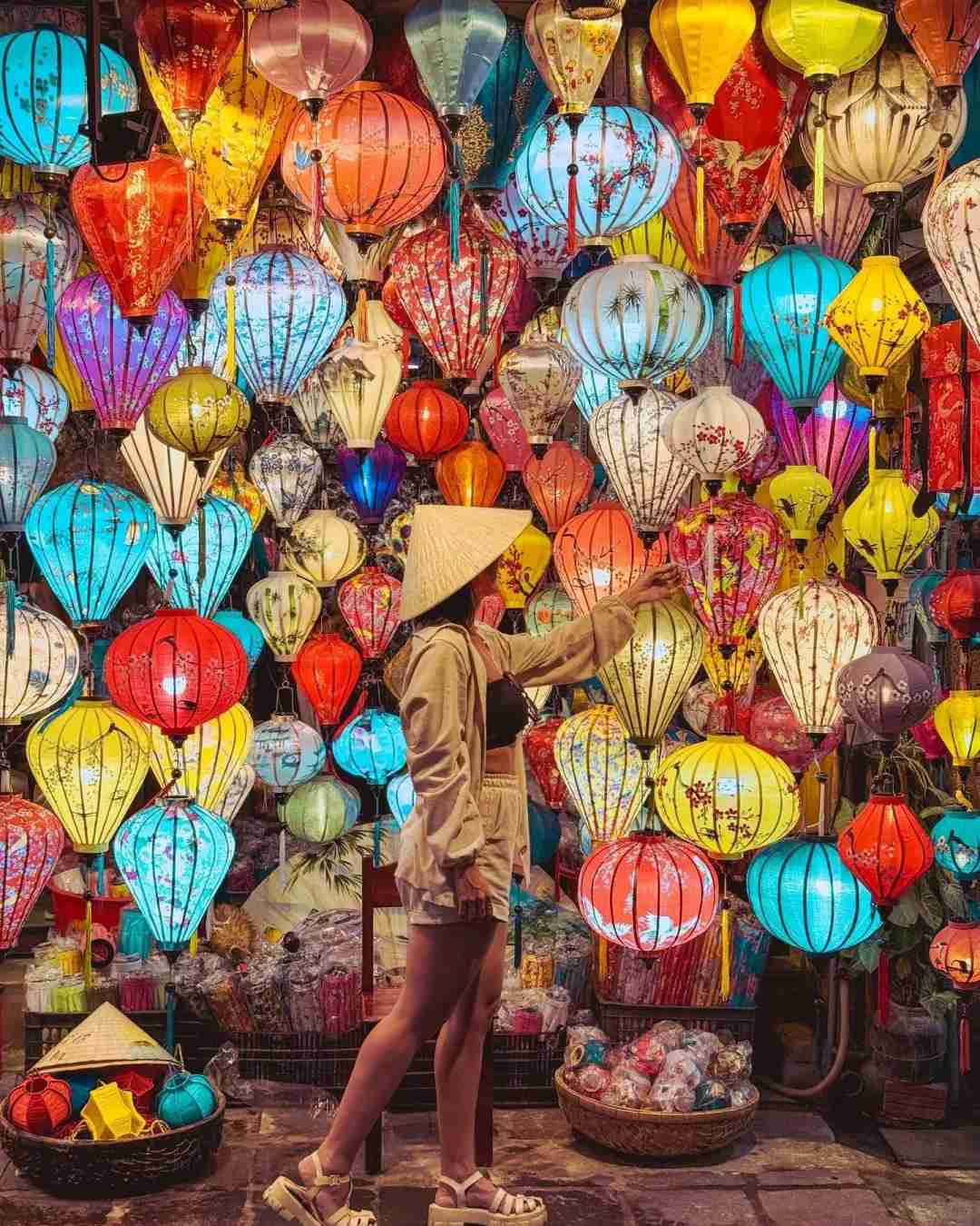 Explore Hoi An Ancient Town: Vietnamese Heritage with Chinese Influences
