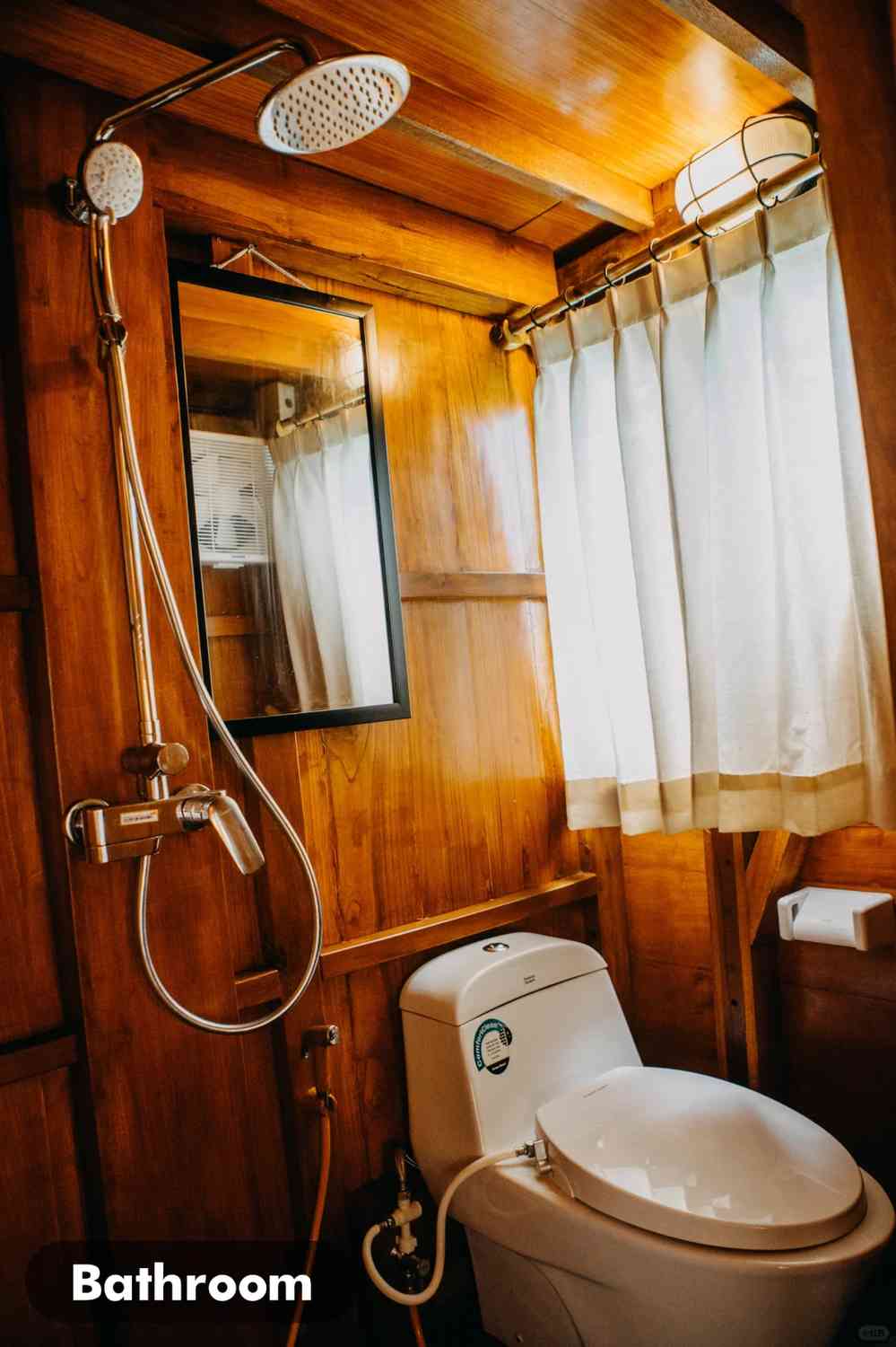 Explore a Aventura de Liveaboard em Komodo para Grupos de 4+ Pessoas