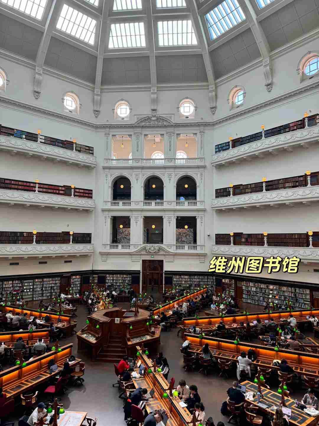 Explore Melbourne CBD: Ultimate One-Day CityWalk Tour Route Guide