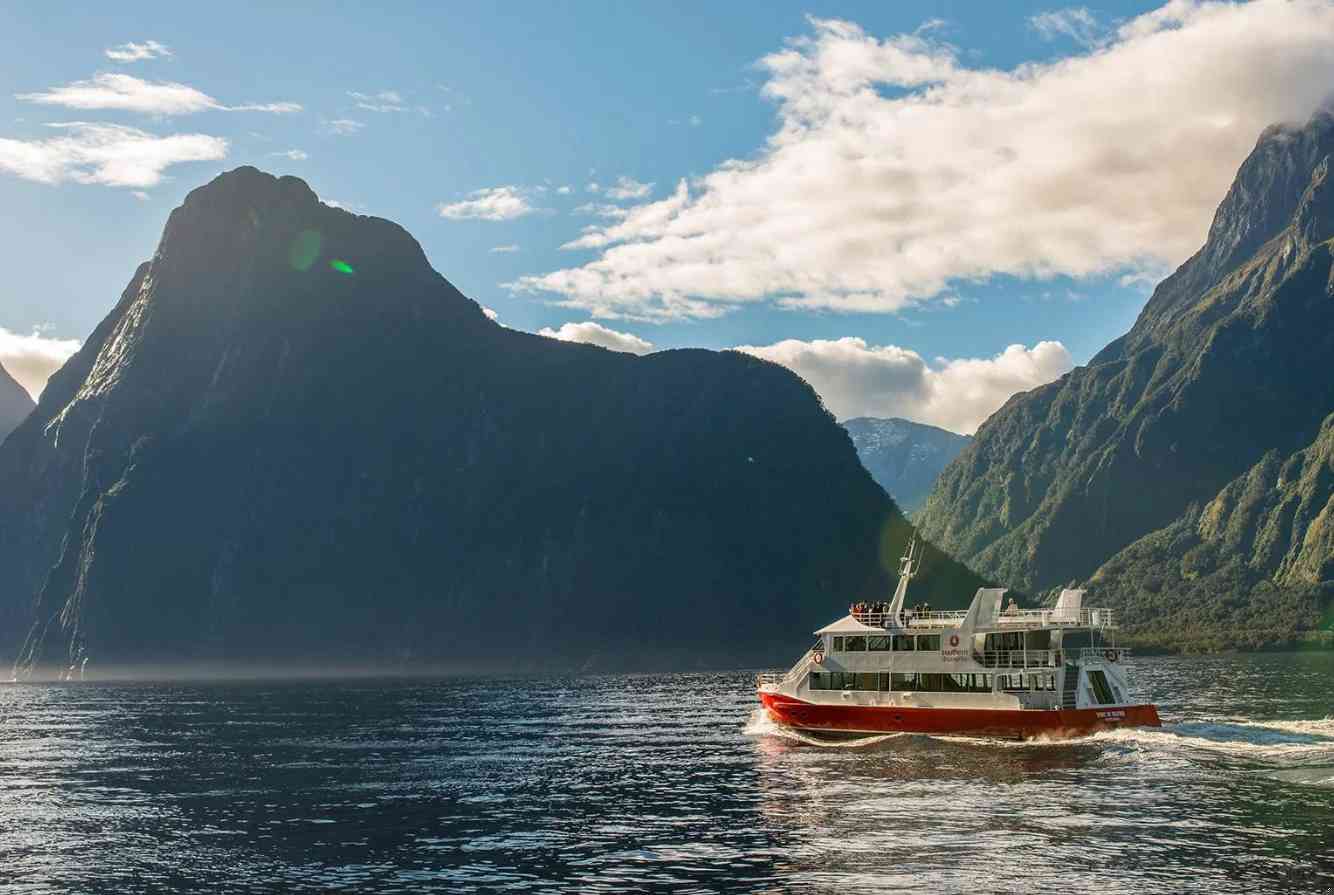 Explore Milford Sound: Day Tour Departing from Te Anau Experience