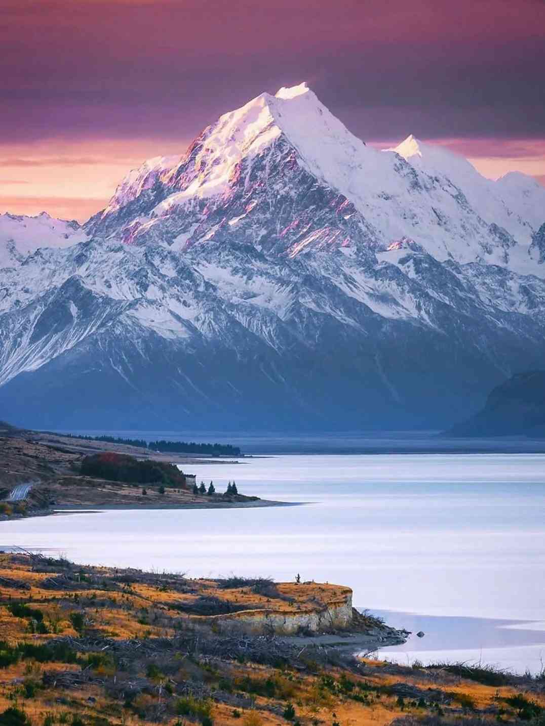 Explore Mount Cook, New Zealand: A Breathtaking Glacier Wonderland in the South Island
