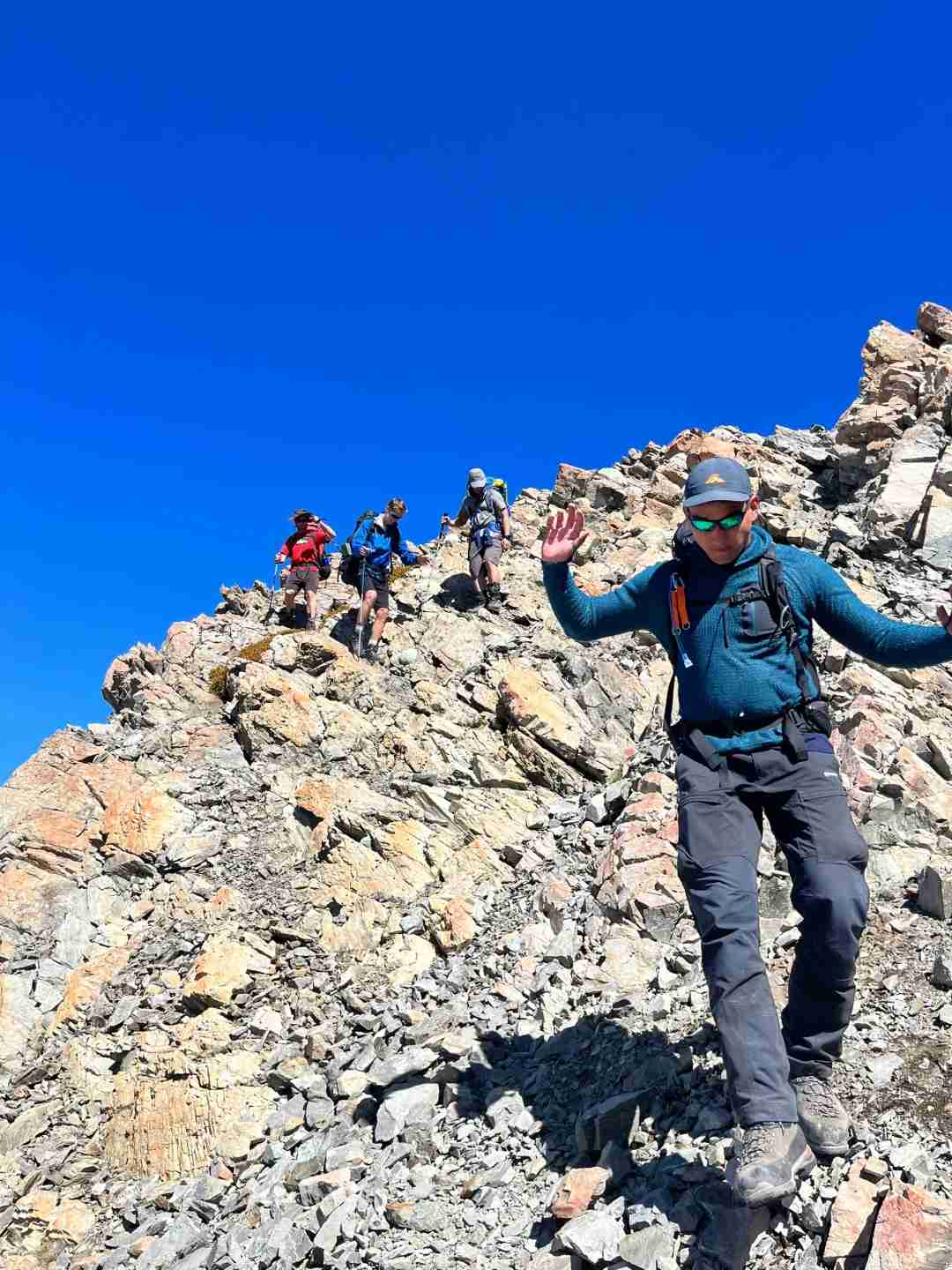 Explore New Zealand's Mount Cook National Park: Hiking Mt Wakefield Adventures