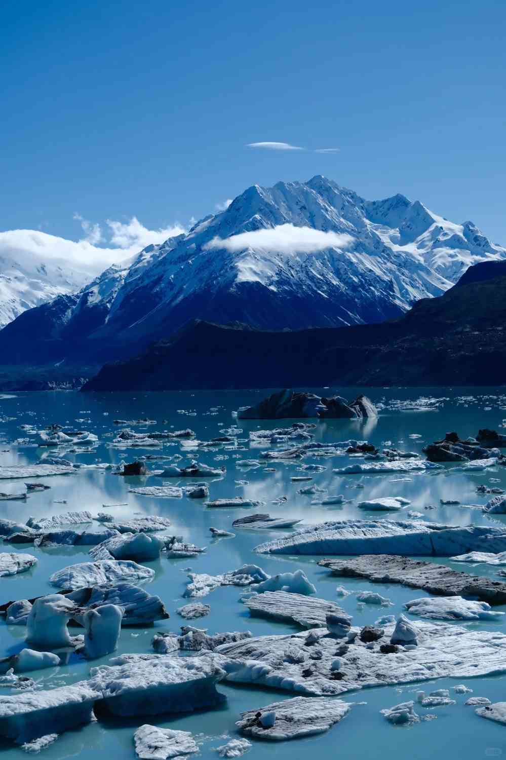 Explore New Zealand's South Island: 10-Day Self-Drive Itinerary for $2,500 Per Person