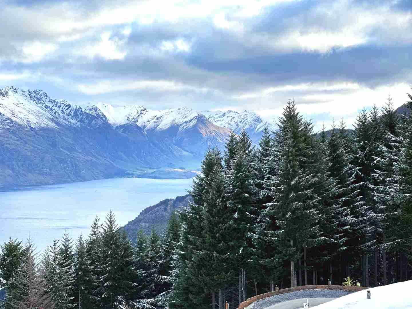 Explore Stunning Life Photos in New Zealand: Queenstown's Breathtaking Beauty Revealed