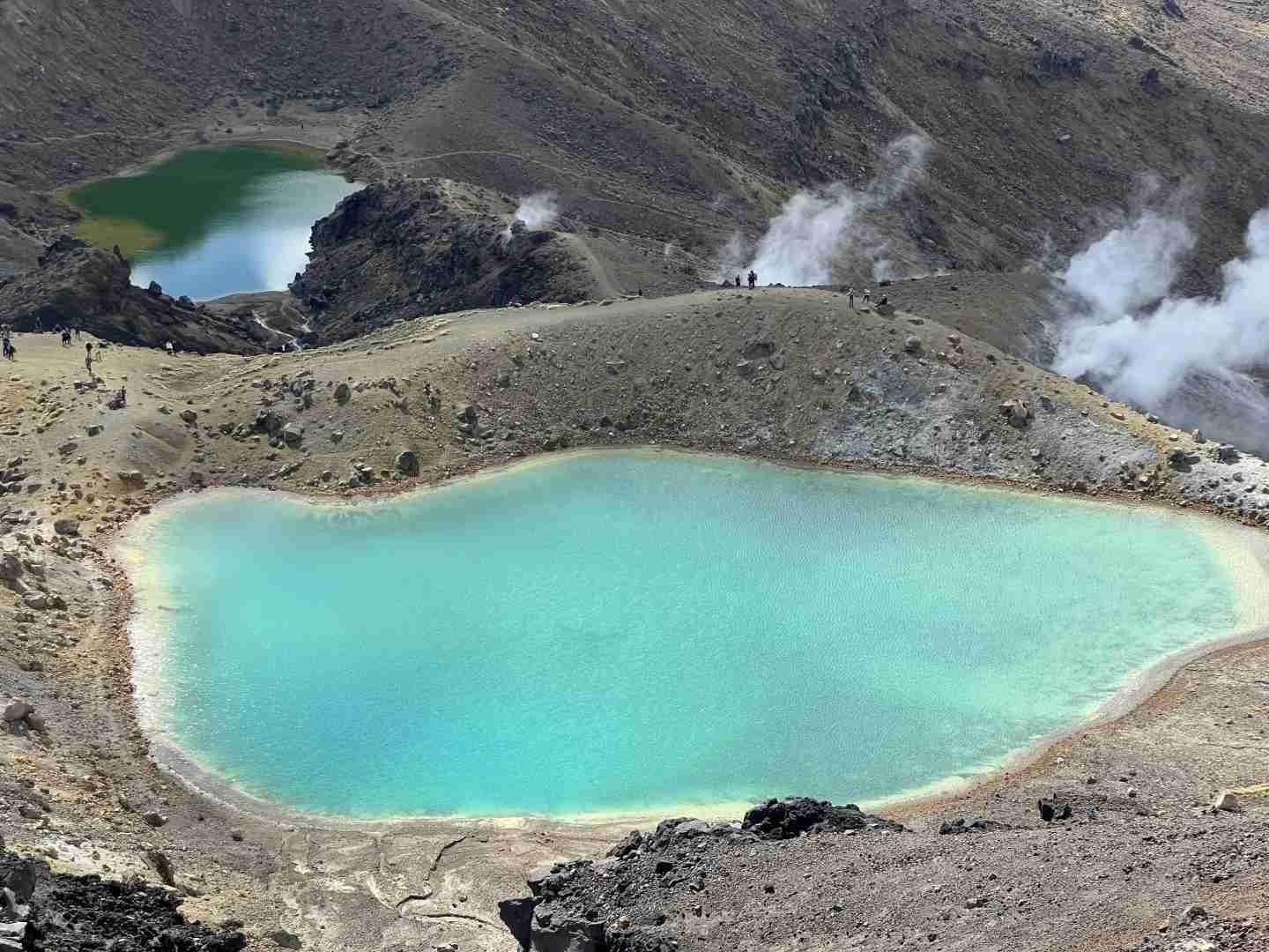 Explore Tongariro Alpine Crossing: Best Hiking Tips & Travel Guide