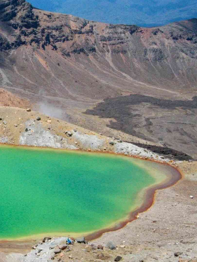 Explore the Breathtaking Beauty of New Zealand’s North Island: Discover Hidden Life Trails