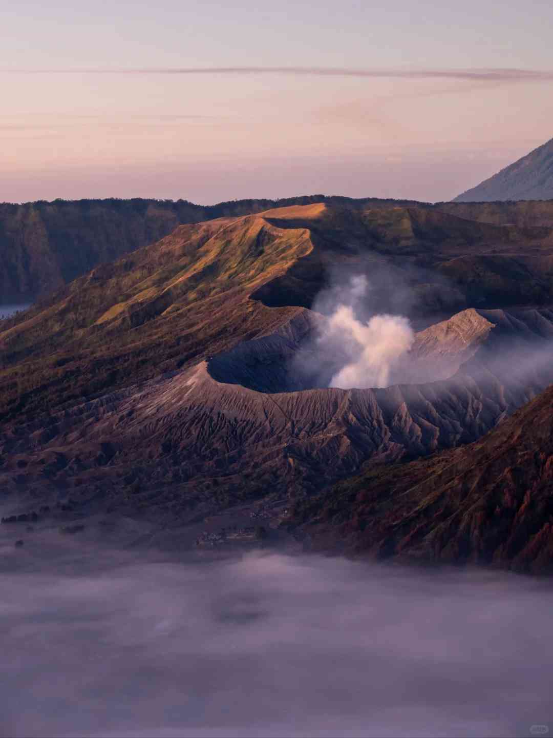 Explored Indonesia for 2 Weeks: How I Only Charged My Camera Once