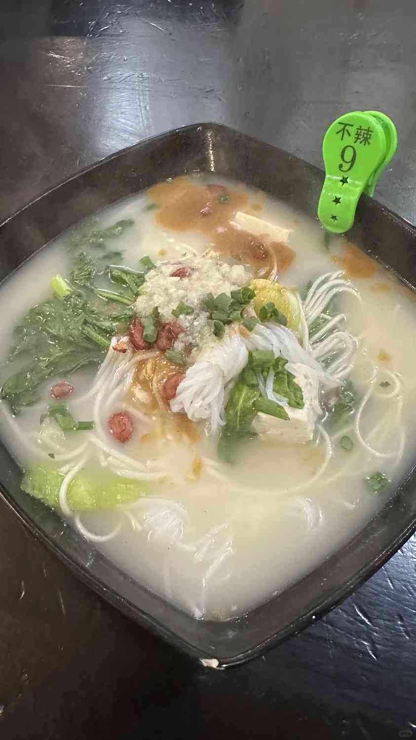 Explored a $10,000 Spicy Hot Pot Experience: Unveiling the True Value Behind This Bowl