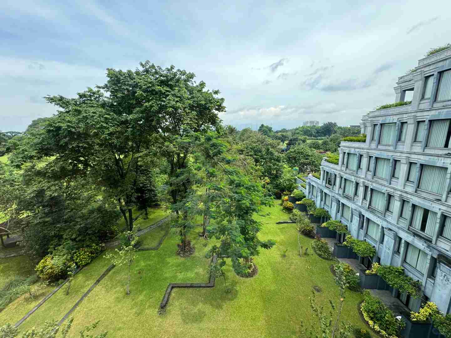 Exploring The Good and Bad Experiences: A Comprehensive Review of Hyatt Regency Yogyakarta