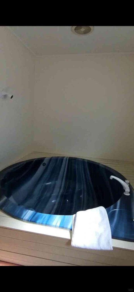 From Tencent to New Zealand: My Unexpected Journey Cleaning Toilets Abroad