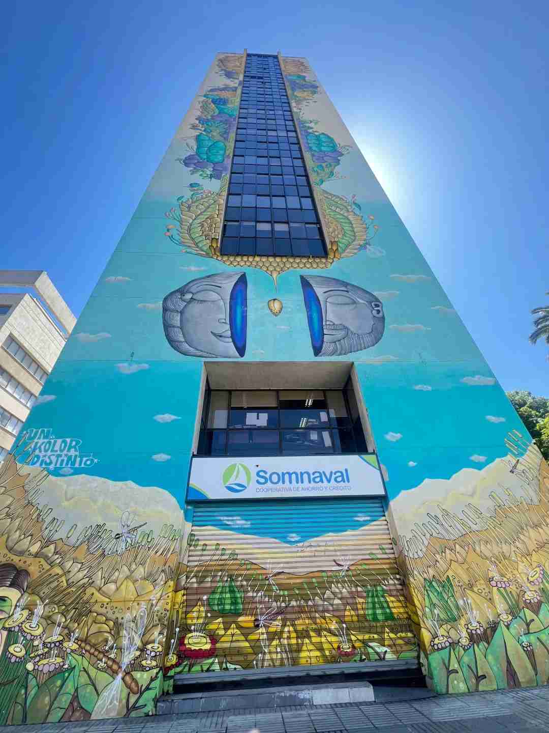How to Explore Valparaíso's World Heritage Graffiti Hills on a Budget