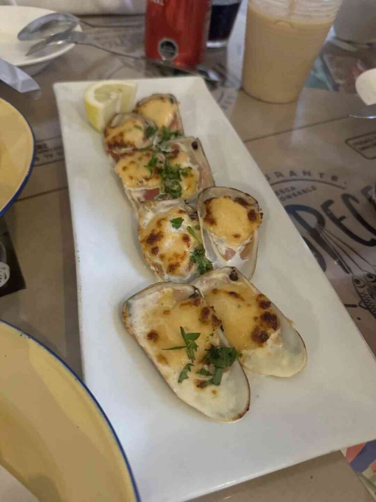 How to Find the Best Budget-Friendly Seafood in Valparaíso, Chile?