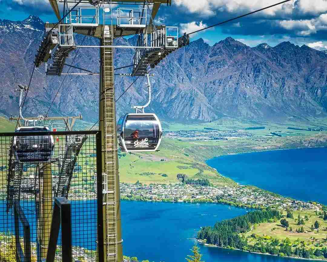 Queenstown Day Tour: Explore Breathtaking Lakes, Mountains & Thrilling Extreme Sports