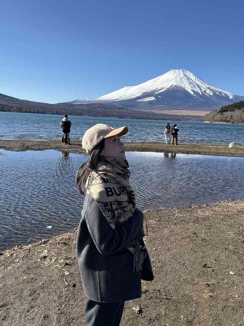 Romantic Honeymoon Itinerary: Best Day Trip to Mount Fuji for Couples