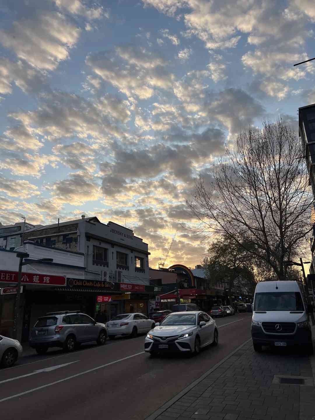 Struggling to Adjust After 2 Months in Perth: Tips and Feelings 🌟