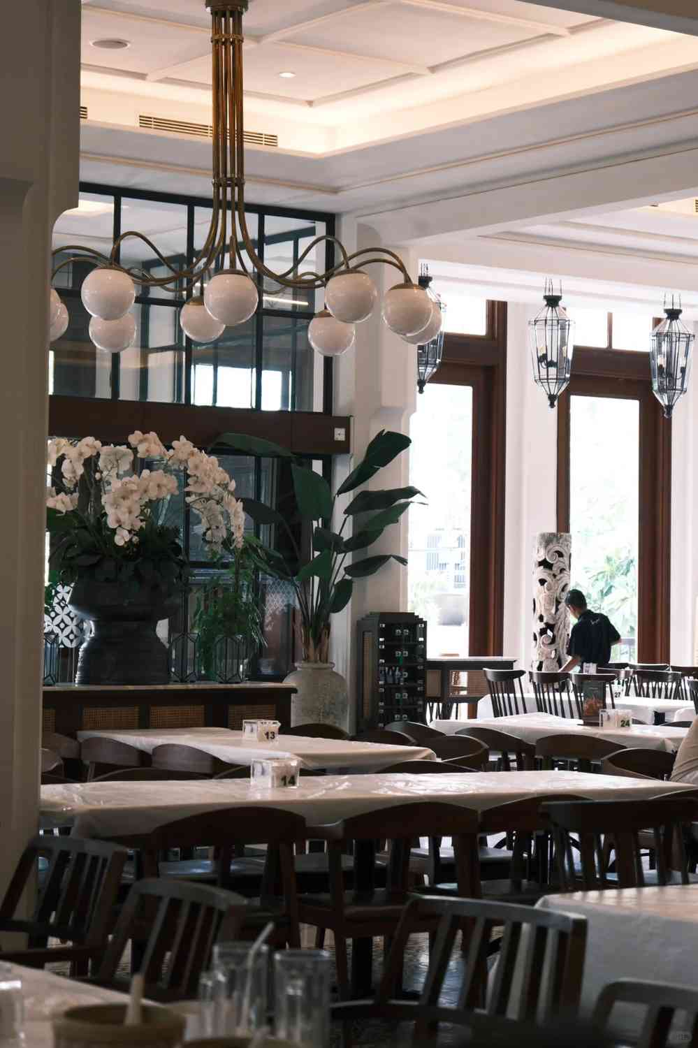 Surabaya Same Style Layar Seafood: Authentic Coastal Dining Experience