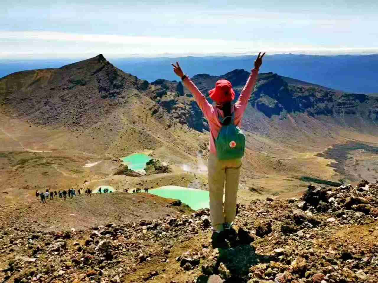 Tongariro Alpine Crossing: Heavenly Views and Challenging Hike Experience