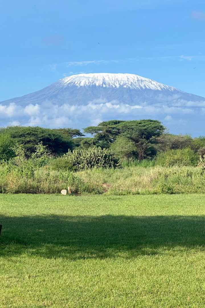 Visit Amboseli National Park in Kenya for Unforgettable African Safari Adventures